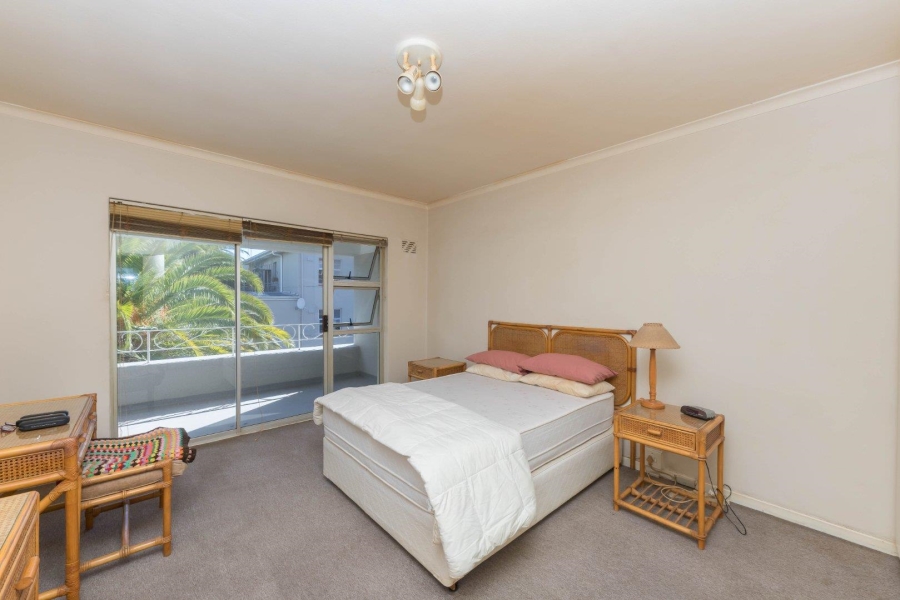 2 Bedroom Property for Sale in Green Point Western Cape
